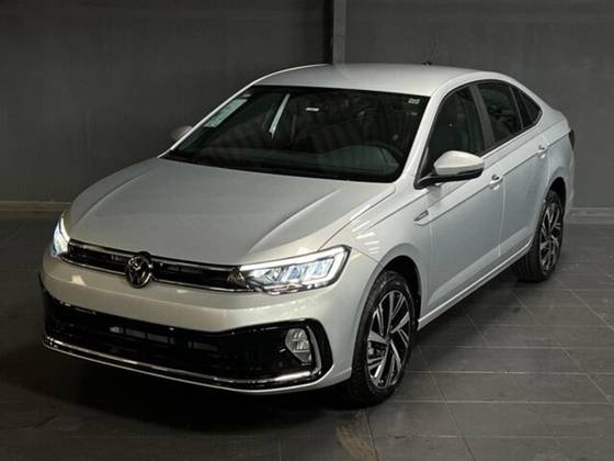 VOLKSWAGEN VIRTUS 1.0 200 TSI HIGHLINE AUTOMÁTICO